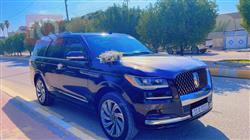 Lincoln Navigator